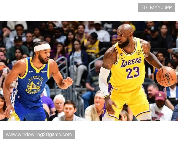 詹姆斯带领湖人击败雄鹿 库里助勇士大胜凯尔特人 NBA最新战况分析