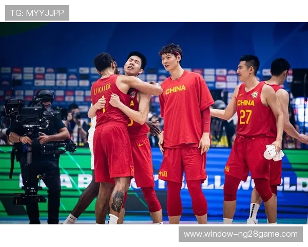 中国男篮力克澳大利亚，晋级世界杯四强创历史新高